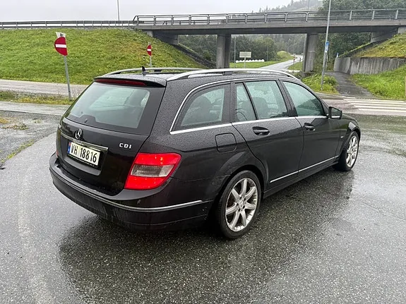 Mercedes-Benz C200 2009 photo 3