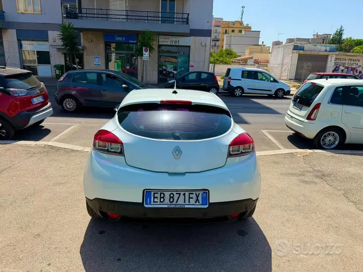 Renault Megane 2010 photo 5