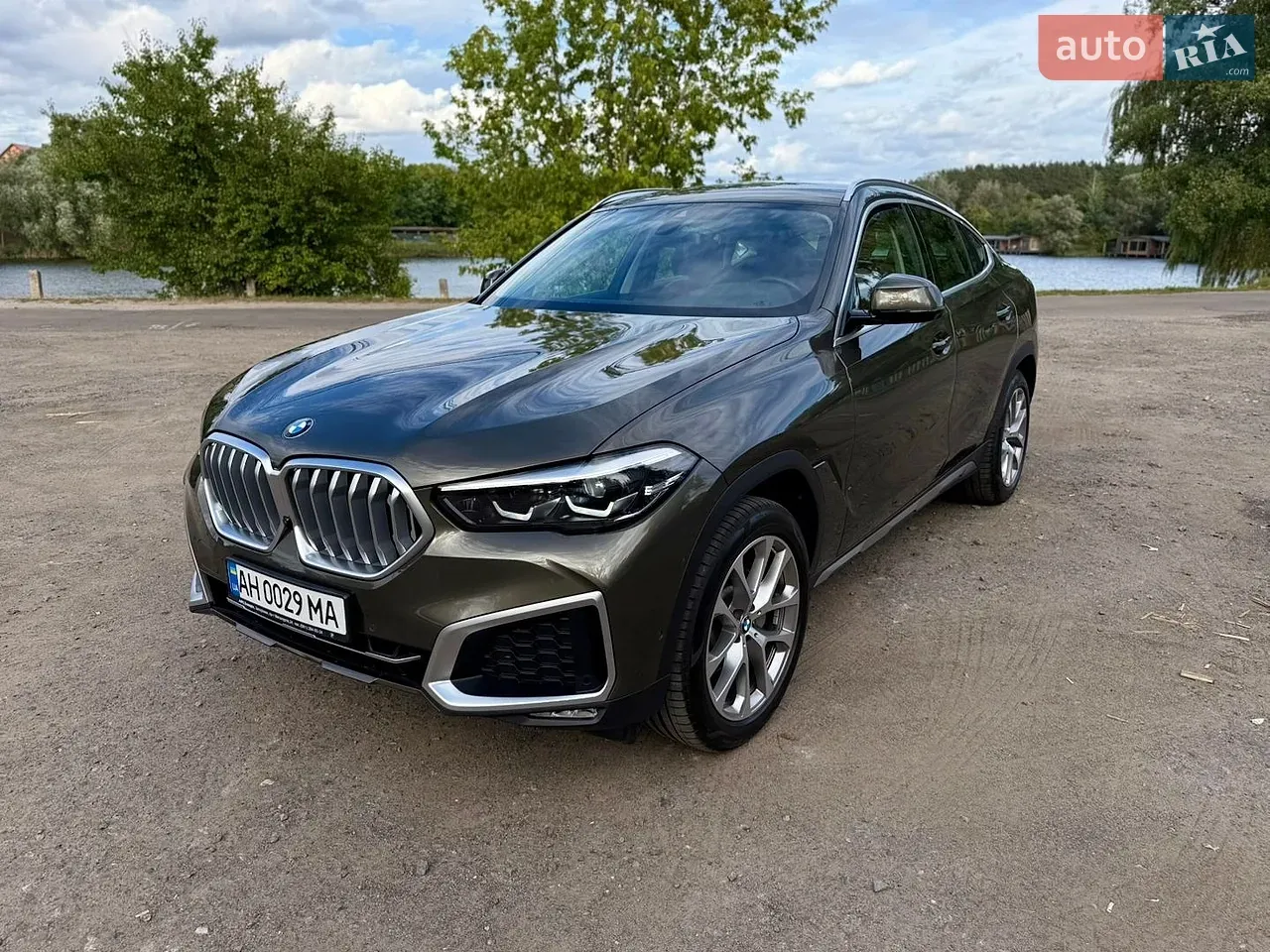 BMW X6 2020 photo 2