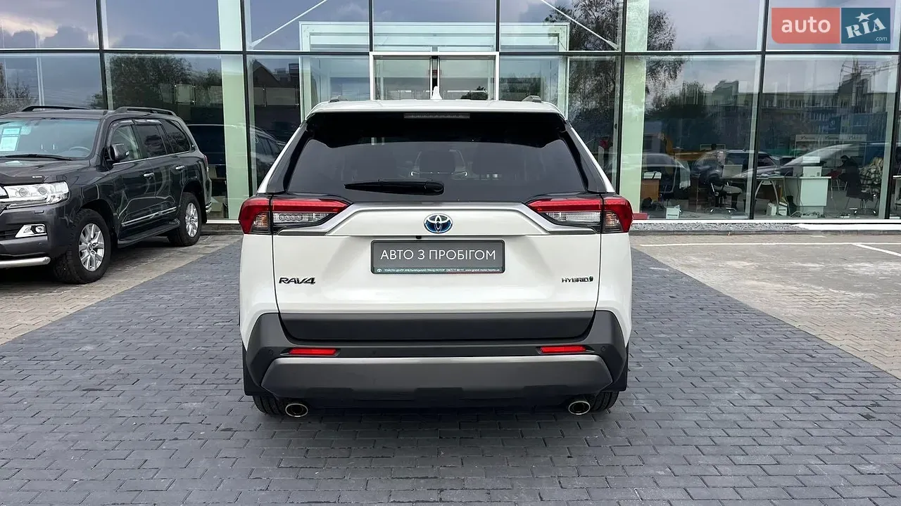 Toyota Rav4 2021 photo 4
