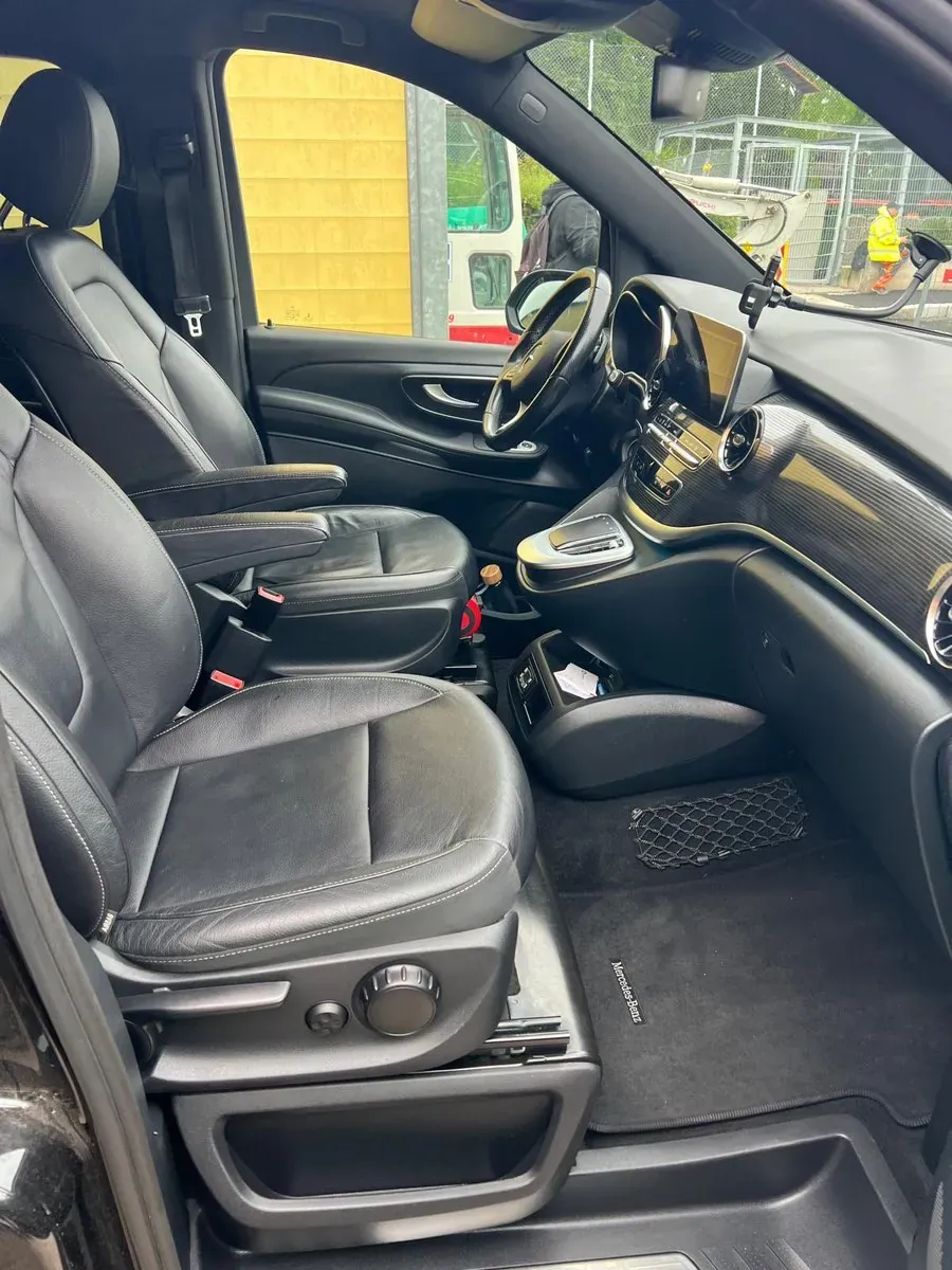 Mercedes-Benz V-Class 2020 photo 3