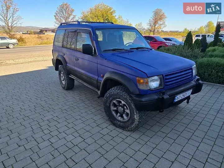 Mitsubishi Pajero 1997 photo 5
