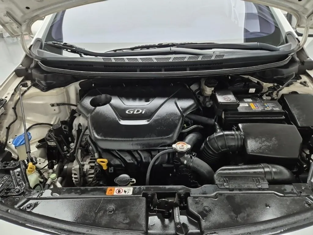 Kia K3 2013 photo 5
