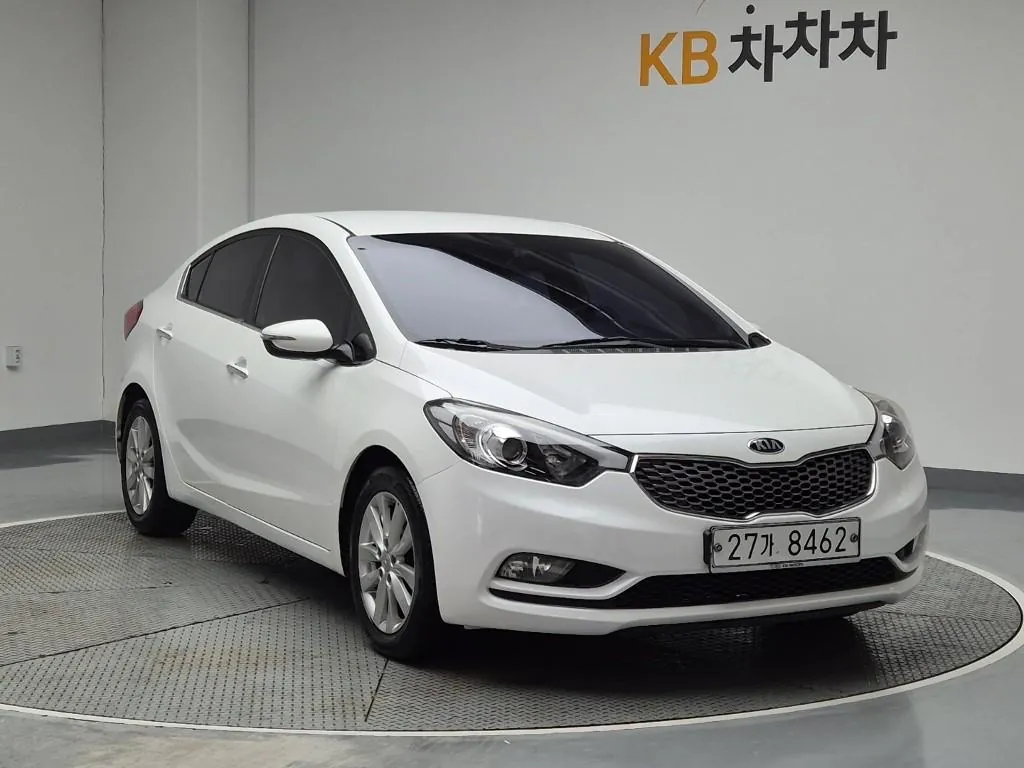 Kia K3 2013 photo 4
