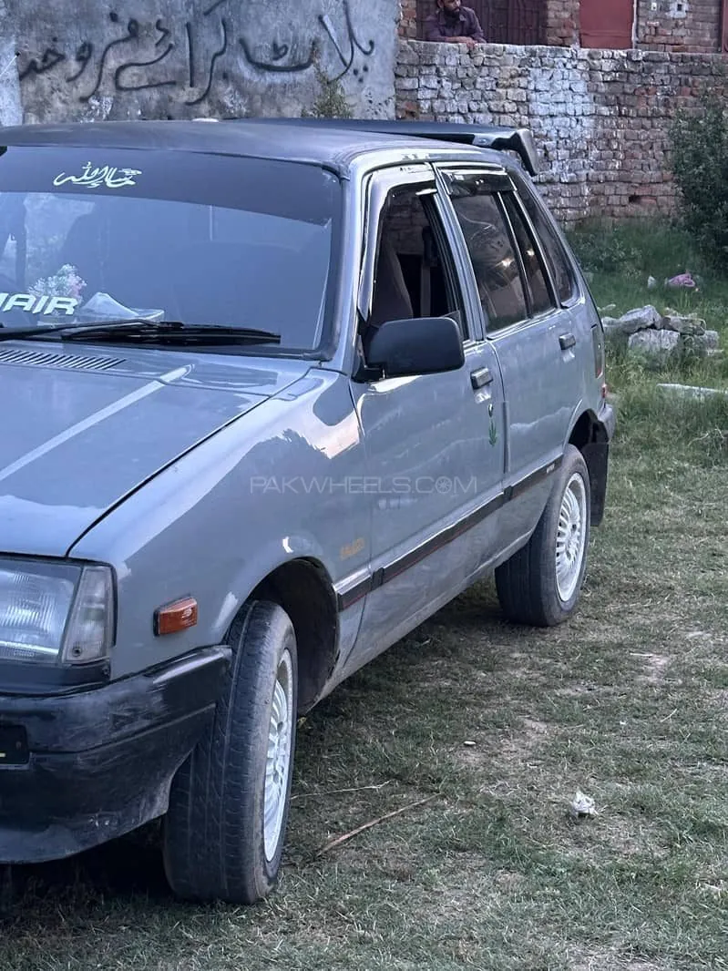 Suzuki Khyber