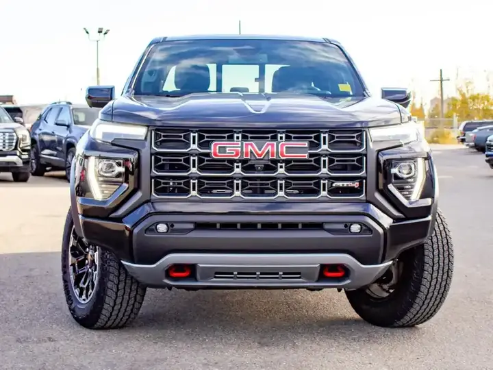 GMC Canyon 2026 photo 3