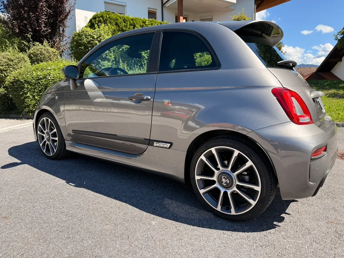 Abarth 500 2023 photo 3