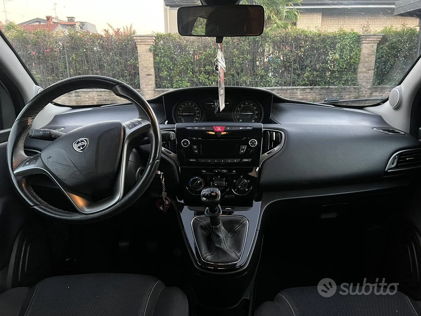 Lancia Ypsilon 2014 photo 3