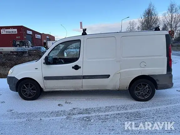 Fiat Doblo 2009 photo 2