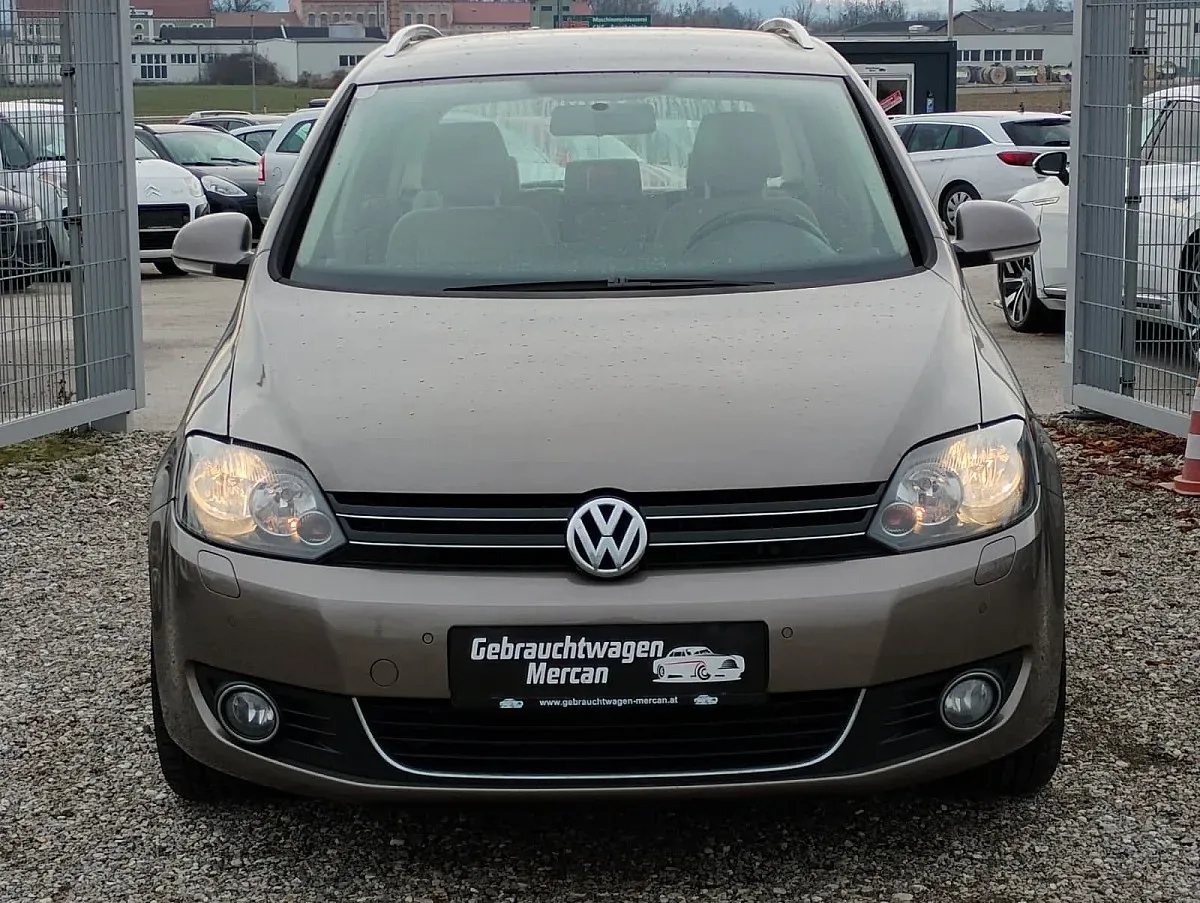 Volkswagen Golf 2009 photo 2