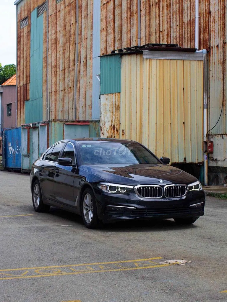 BMW 520 2018 photo 2