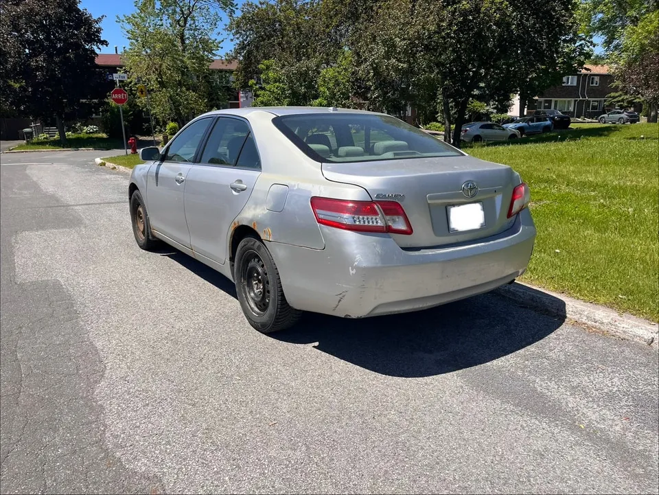 Toyota Camry 2011 photo 3