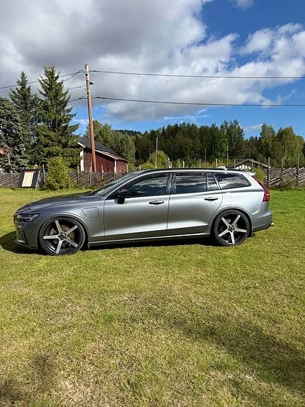 Volvo V60 2019 photo 3