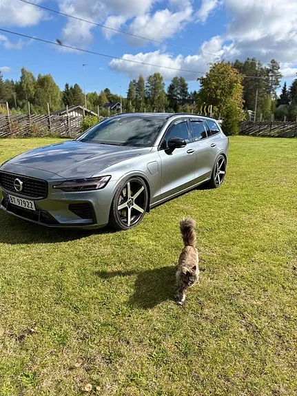 Volvo V60 2019 photo 4