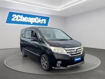Nissan Serena 2012 photo 4