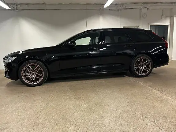 Volvo V90 2022 photo 2