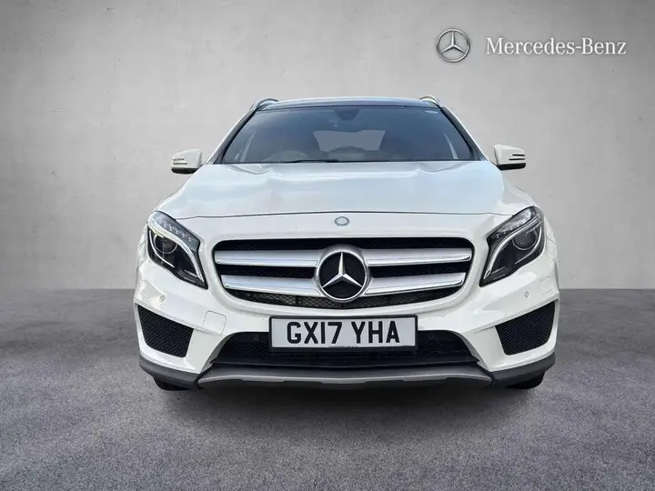 Mercedes-Benz Gla 2017 photo 2