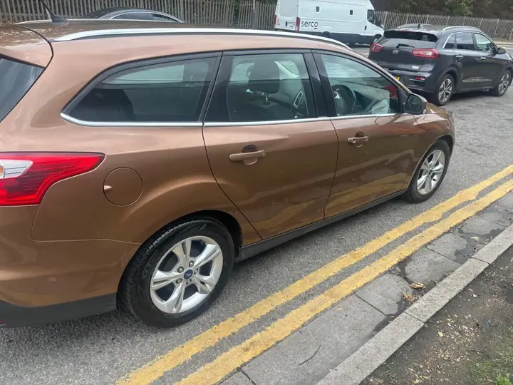 Ford Focus 2014 photo 5