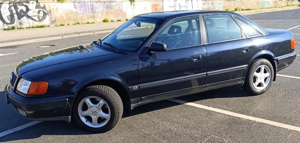 Audi 100 C4
