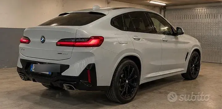 BMW X4 2022 photo 4