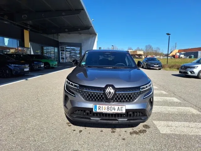 Renault Austral 2024 photo 2