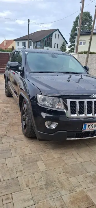 Jeep Grand Cherokee 2011 photo 2