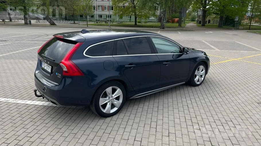 Volvo V60 2013 photo 4