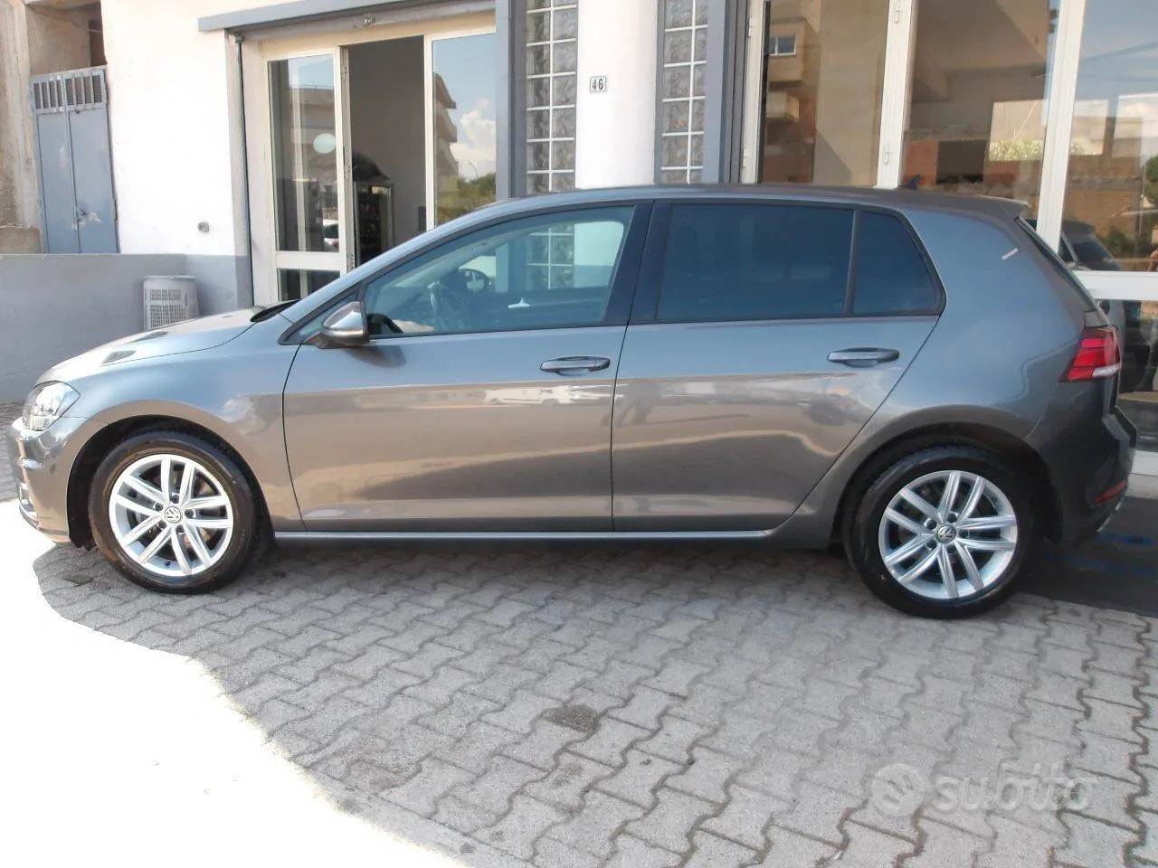 Volkswagen Golf 2018 photo 3