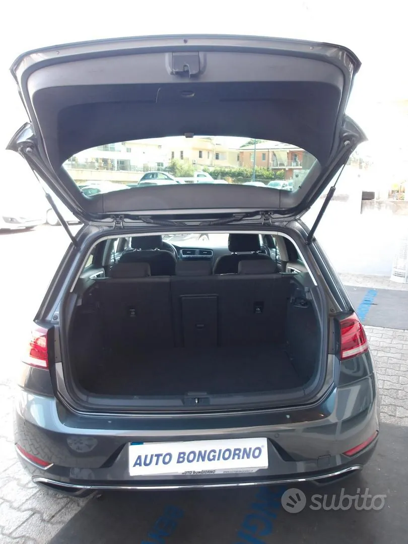 Volkswagen Golf 2018 photo 5