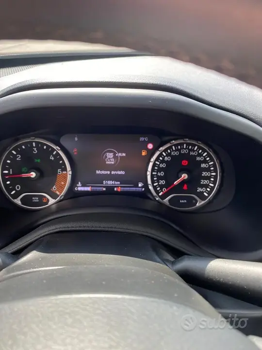 Jeep Renegade 2022 photo 4