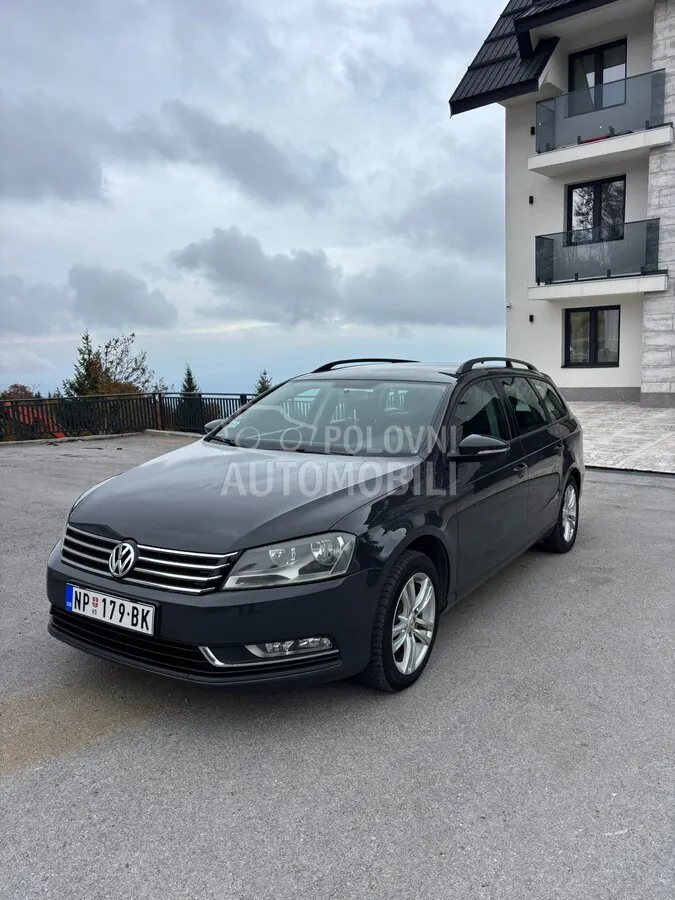 Volkswagen Passat B7 2012 photo 3