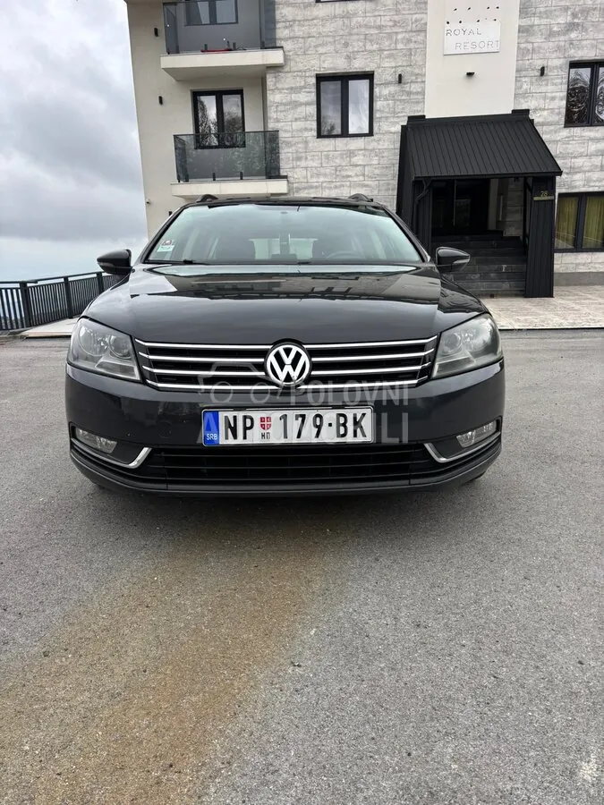 Volkswagen Passat B7 2012 photo 4