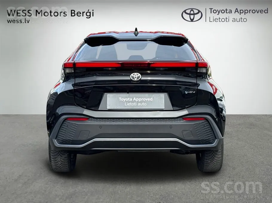 Toyota C-Hr 2025 photo 4