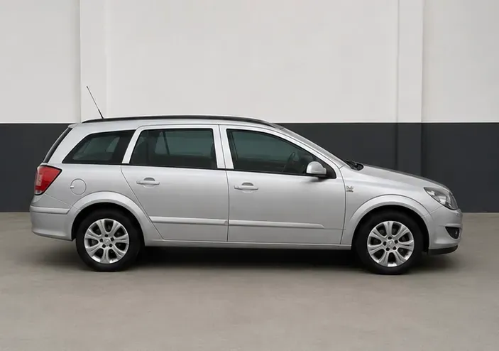 Opel Astra 2008 photo 3