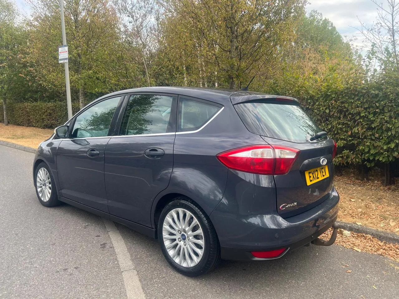 Ford C-Max 2012 photo 3
