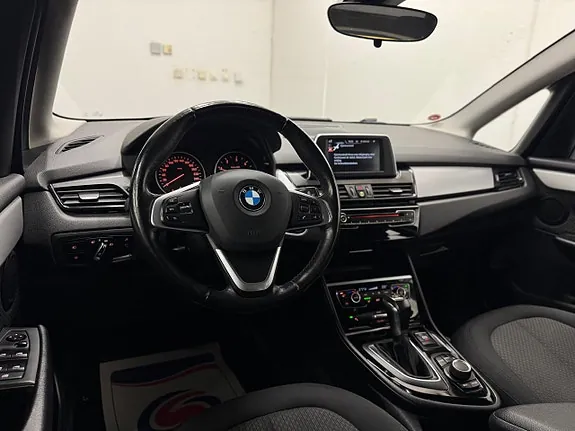 BMW 220D 2015 photo 5
