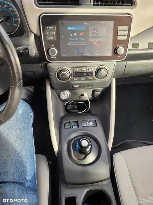 Nissan Leaf 2021 photo 5
