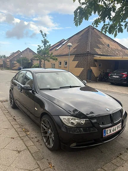 BMW 318I 2006 photo 3