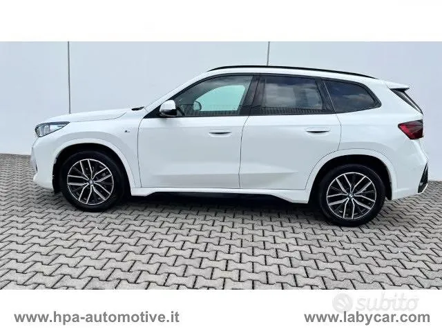 BMW X1 2022 photo 4