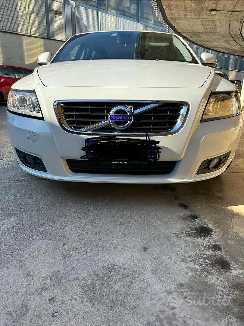 Volvo V50