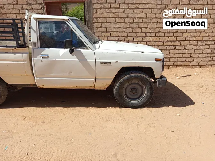 Nissan Patrol 1987 photo 3