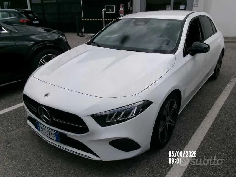 Mercedes-Benz A 180
