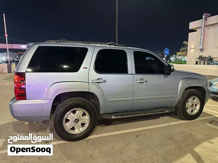 Chevrolet Tahoe 2011 photo 3