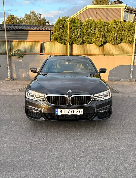 BMW 530I 2018 photo 2