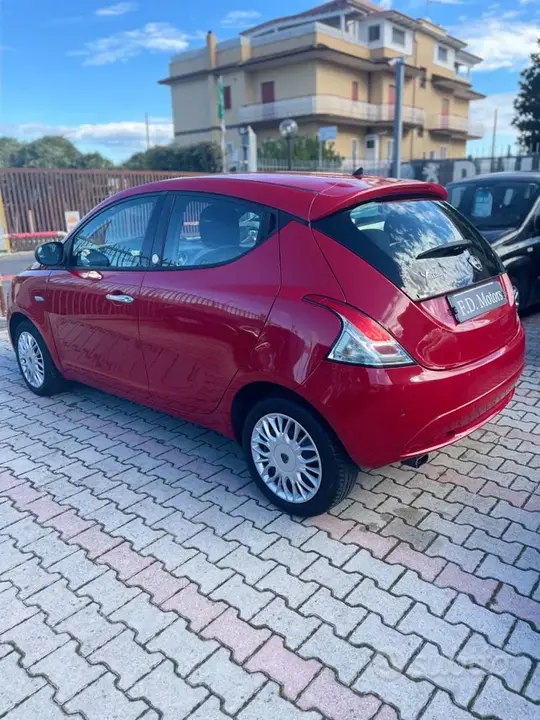 Lancia Ypsilon 2016 photo 5