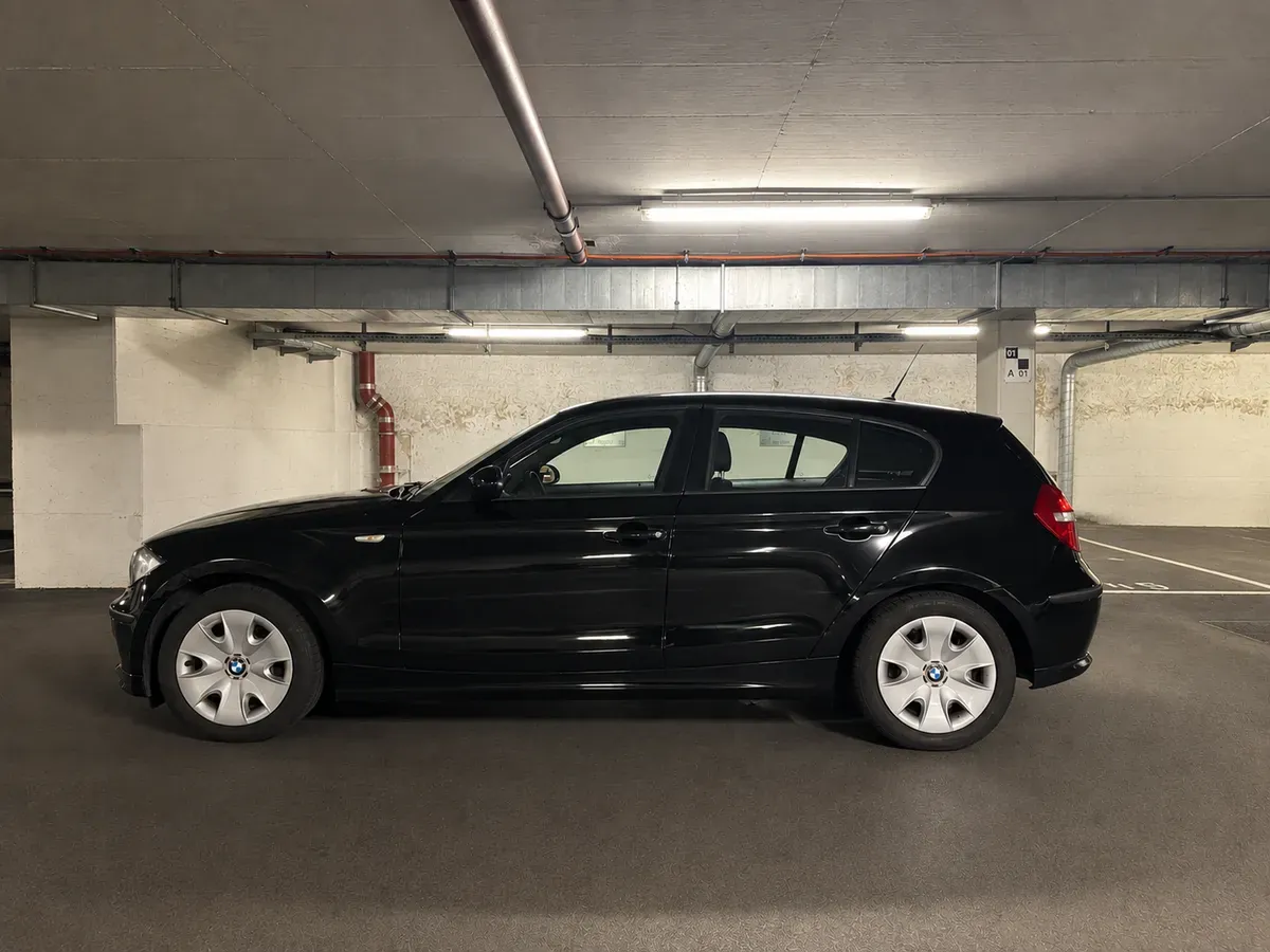 BMW 1 Series 2008 photo 3