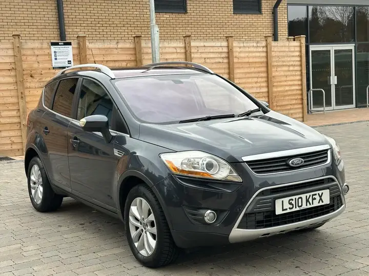 Ford Kuga 2010 photo 4