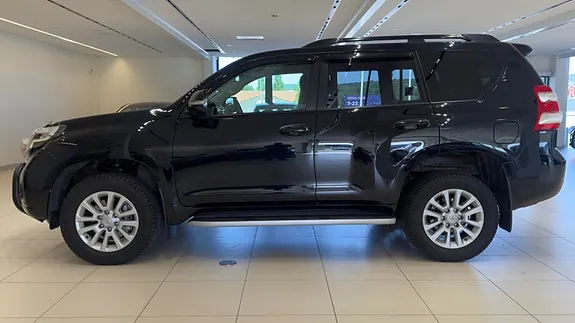 Toyota Land Cruiser 2017 photo 4