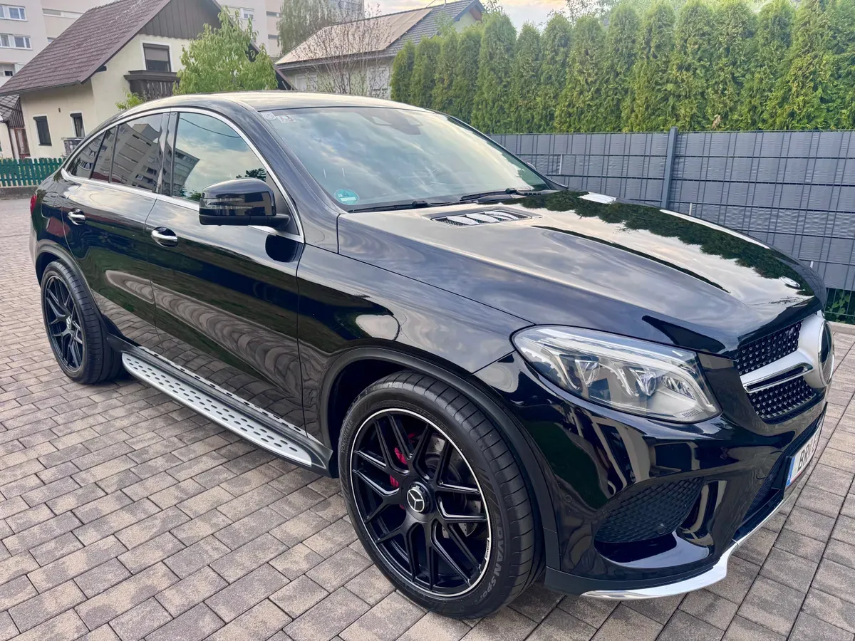 Mercedes-Benz Gle-Class 2016 photo 2