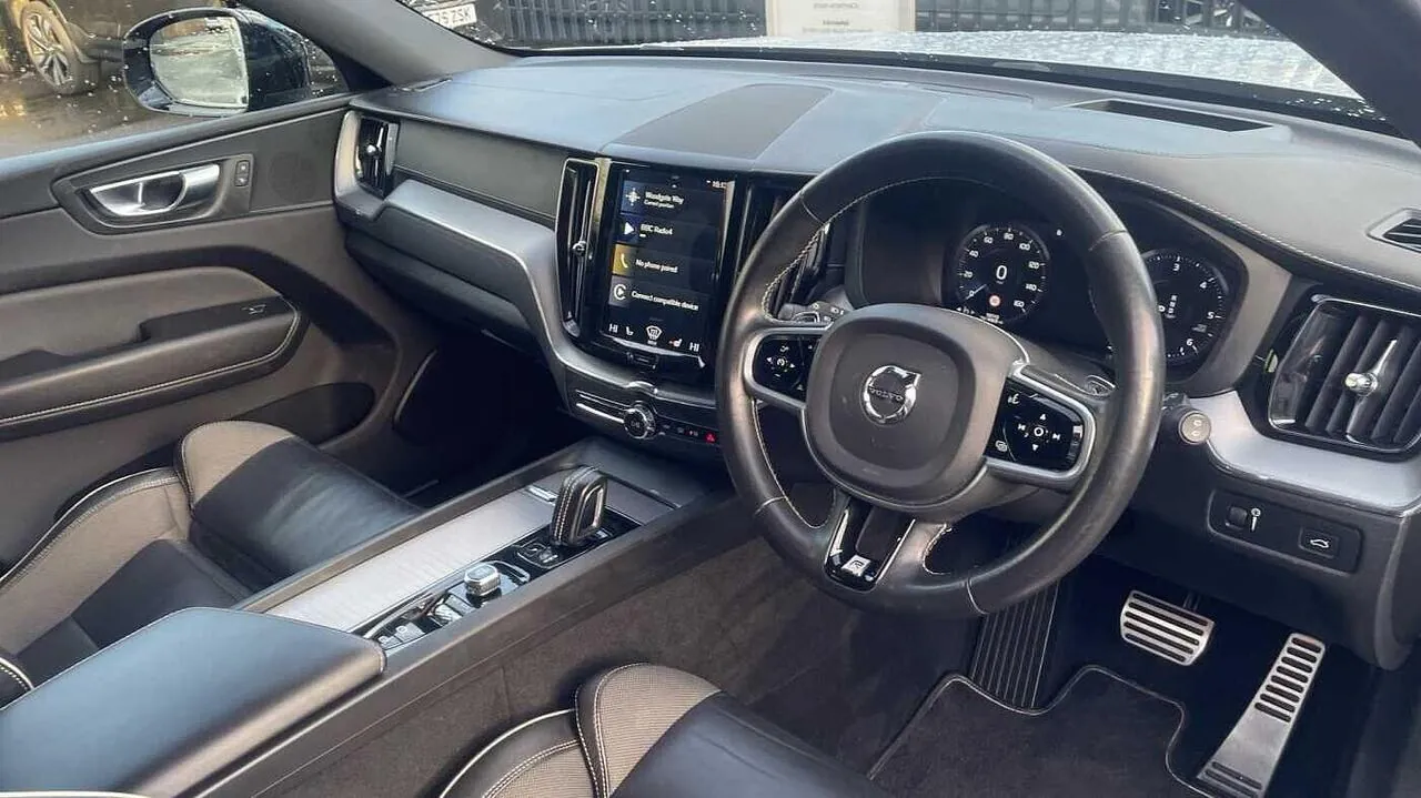 Volvo Xc60 2019 photo 5
